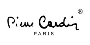 pierre cardin源于法国，设计大师pierre cardin（皮尔·卡丹）先生在1950年以自己的名字创立品牌，经过60多年悉心经营，品牌享有盛名。pierre cardin崇尚通过精湛的技术，将稀奇古怪的款式设计和布料，与褶裥、绉、几何力形巧妙地融为一体，创造了突破传统而走向时尚的新形象。
